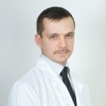Jefe de Endoscopia, PhD, cirujano   Mikhail Sergeevich Burdyukov   habla sobre intervenciones endoscópicas mínimamente invasivas en el diagnóstico de enfermedades del tracto gastrointestinal, tracto biliar y árbol traqueobronquial